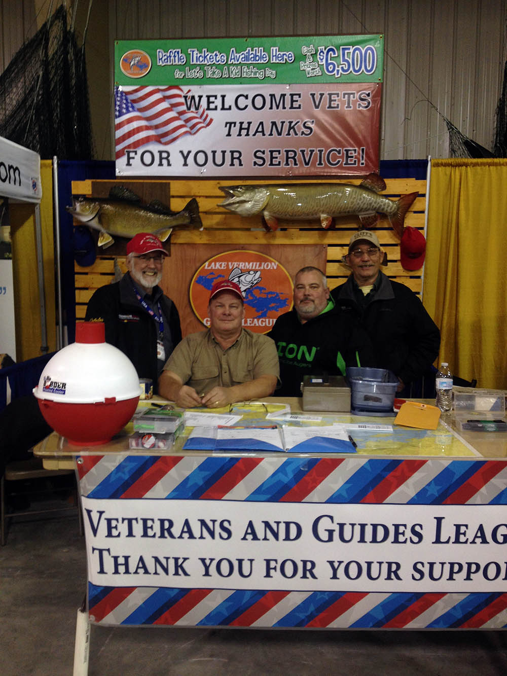 Thank you vets for your service booth image